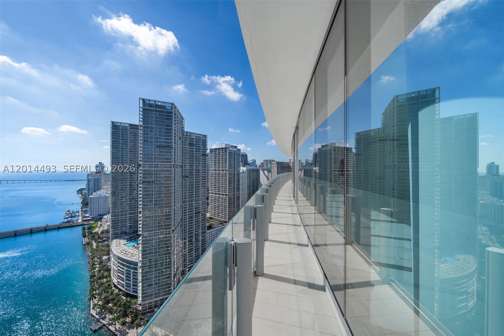 300 Biscayne Blvd Way #3801, Miami FL 33131