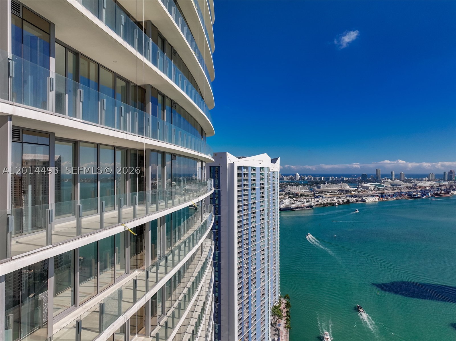 300 Biscayne Blvd Way #3801, Miami FL 33131
