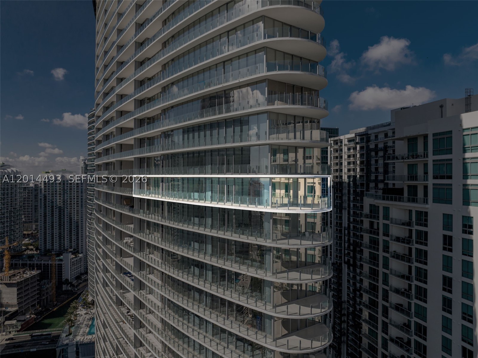 300 Biscayne Blvd Way #3801, Miami FL 33131