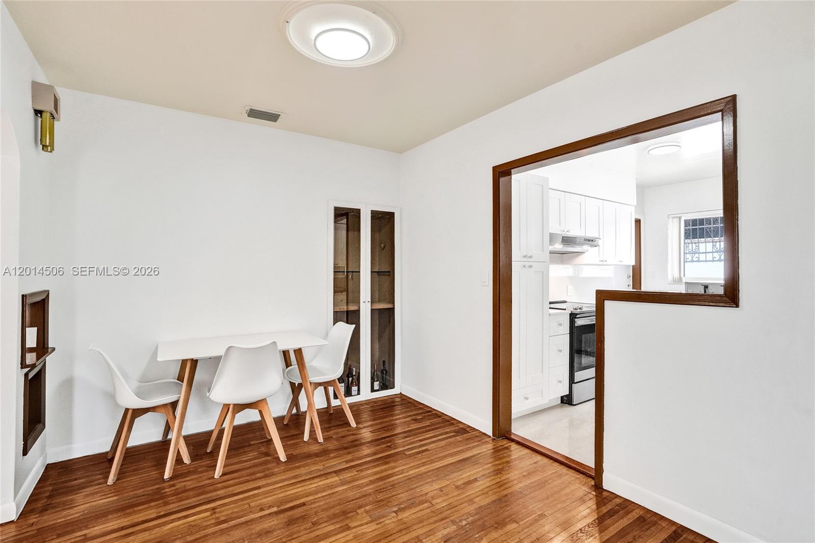 2420 SW 16th St, Miami FL 33145