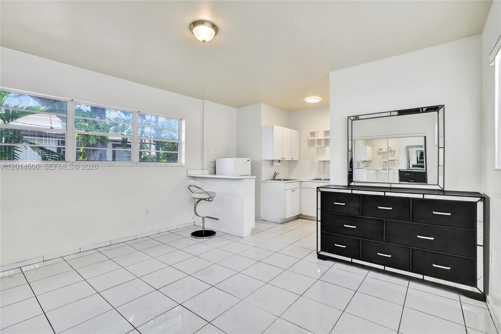 2420 SW 16th St, Miami FL 33145