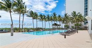 6801 Collins Ave #LPH09, Miami Beach FL 33141