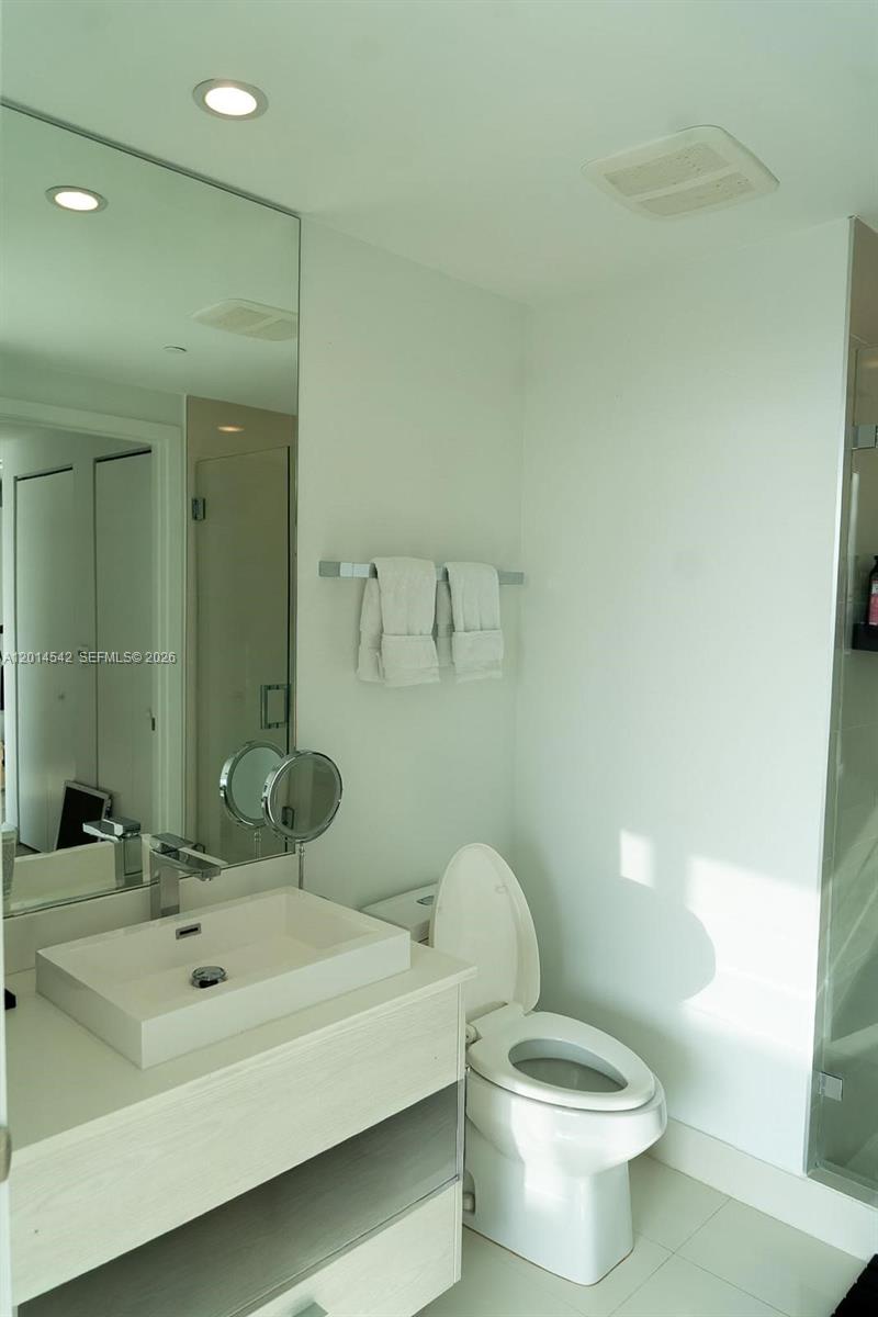55 SW 9th St #3607, Miami FL 33130