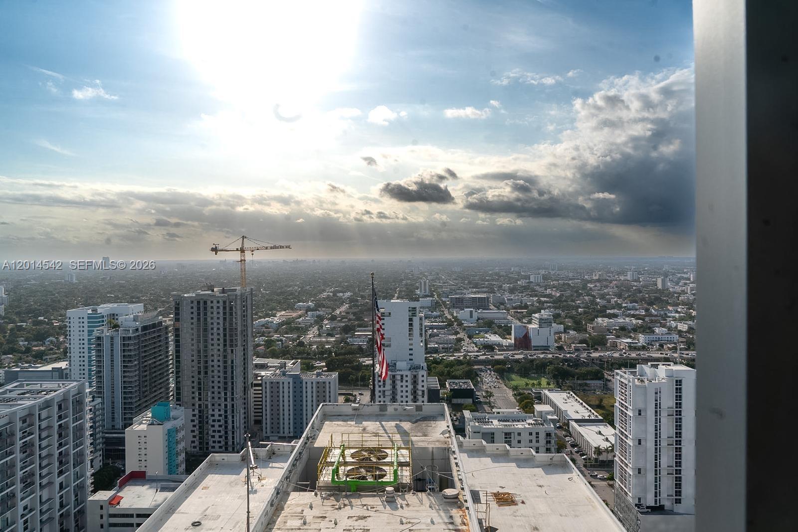 55 SW 9th St #3607, Miami FL 33130