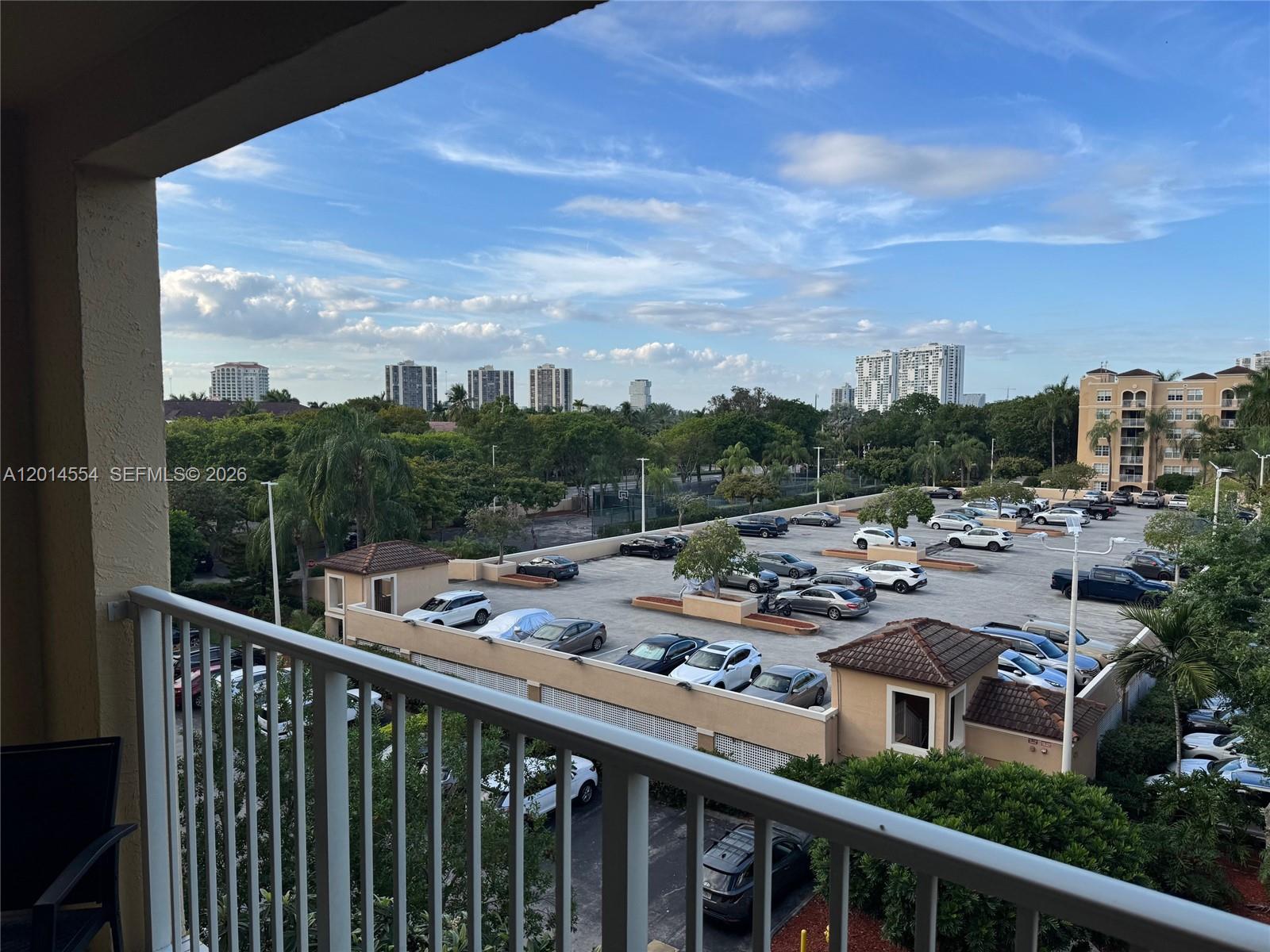 19555 E Country Club Dr #8507, Aventura FL 33180