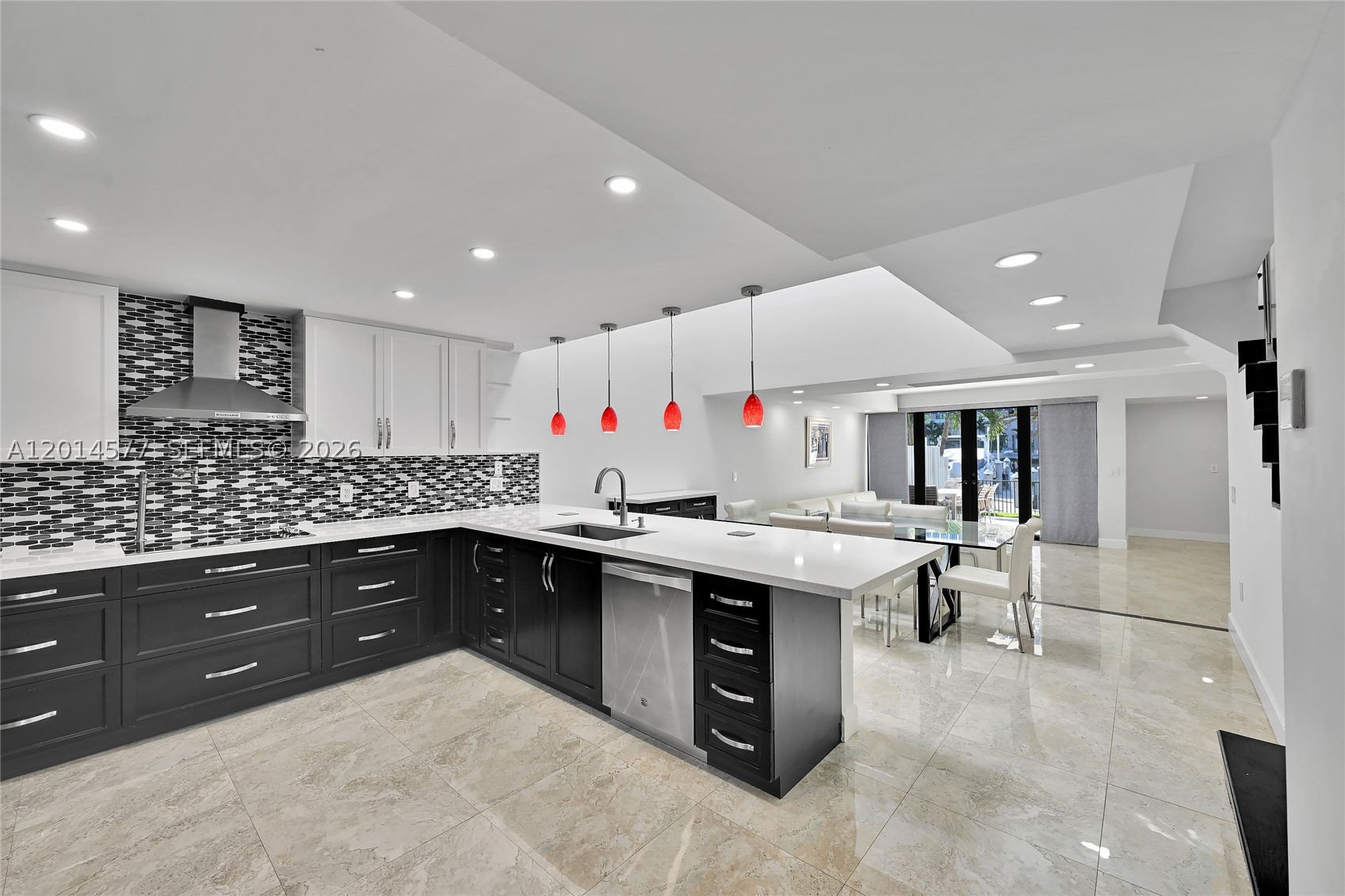 Sunny Isles Beach FL 33160 - A12014577