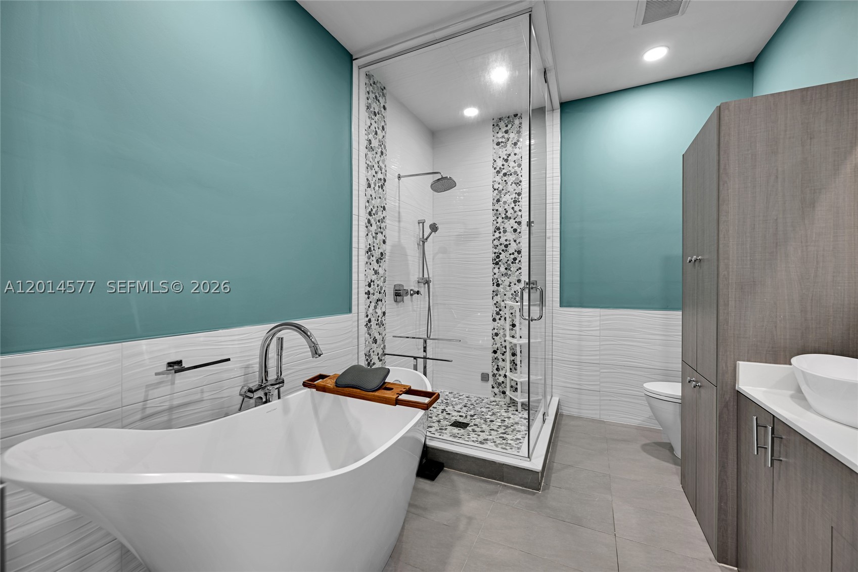 Sunny Isles Beach FL 33160 - A12014577