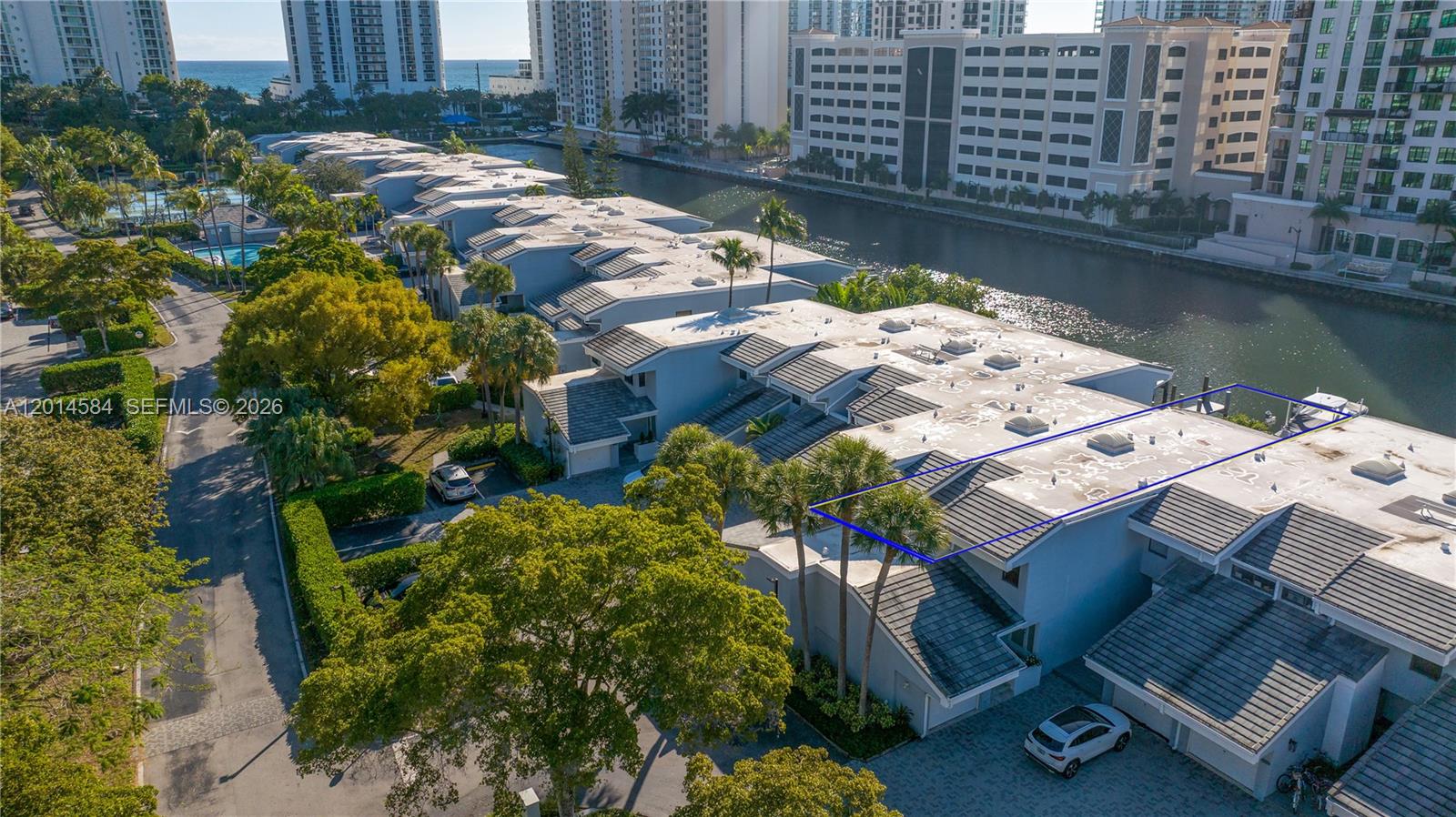 310 Poinciana Dr #802, Sunny Isles Beach FL 33160