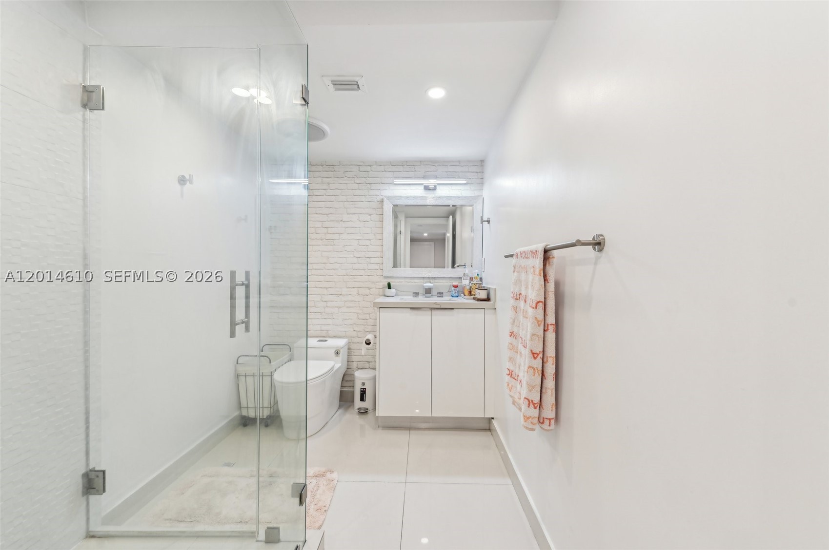 121 Crandon Blvd #251, Key Biscayne FL 33149