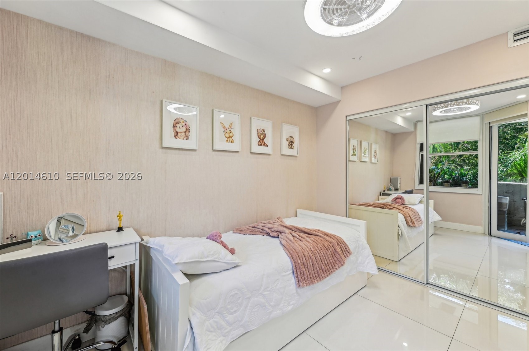 121 Crandon Blvd #251, Key Biscayne FL 33149