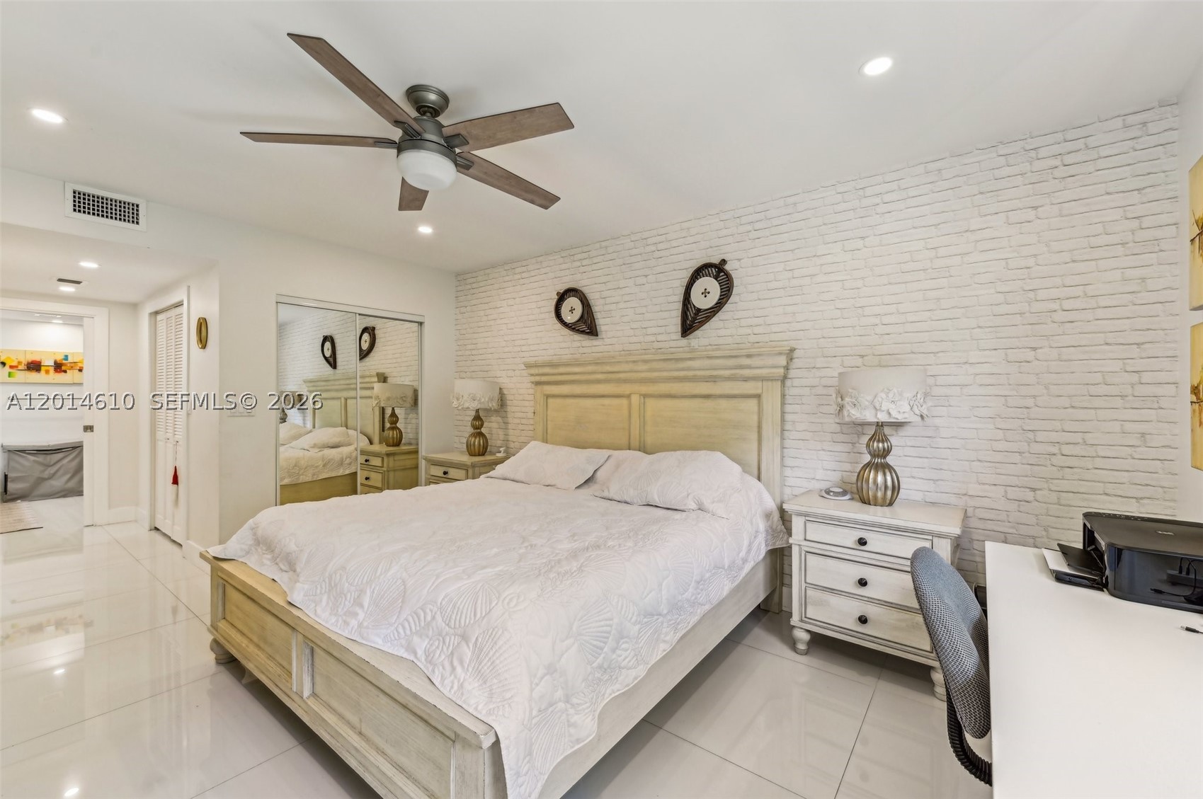 121 Crandon Blvd #251, Key Biscayne FL 33149
