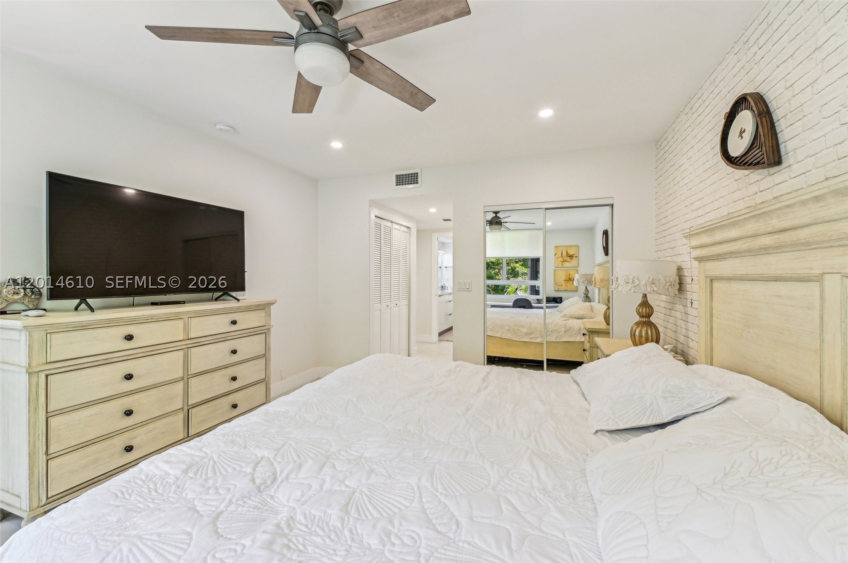 121 Crandon Blvd #251, Key Biscayne FL 33149
