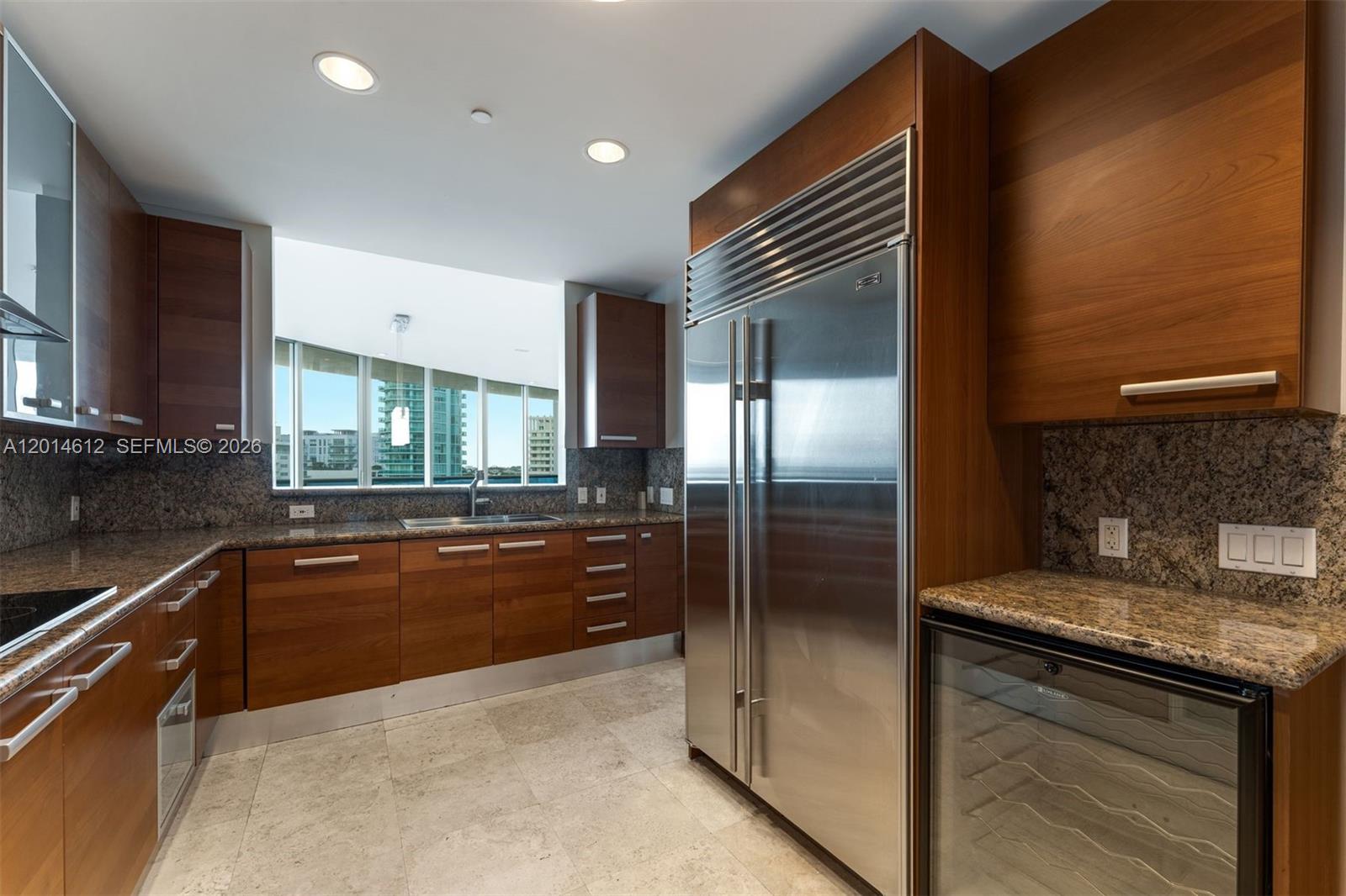 5959 Collins Ave #1001, Miami Beach FL 33140