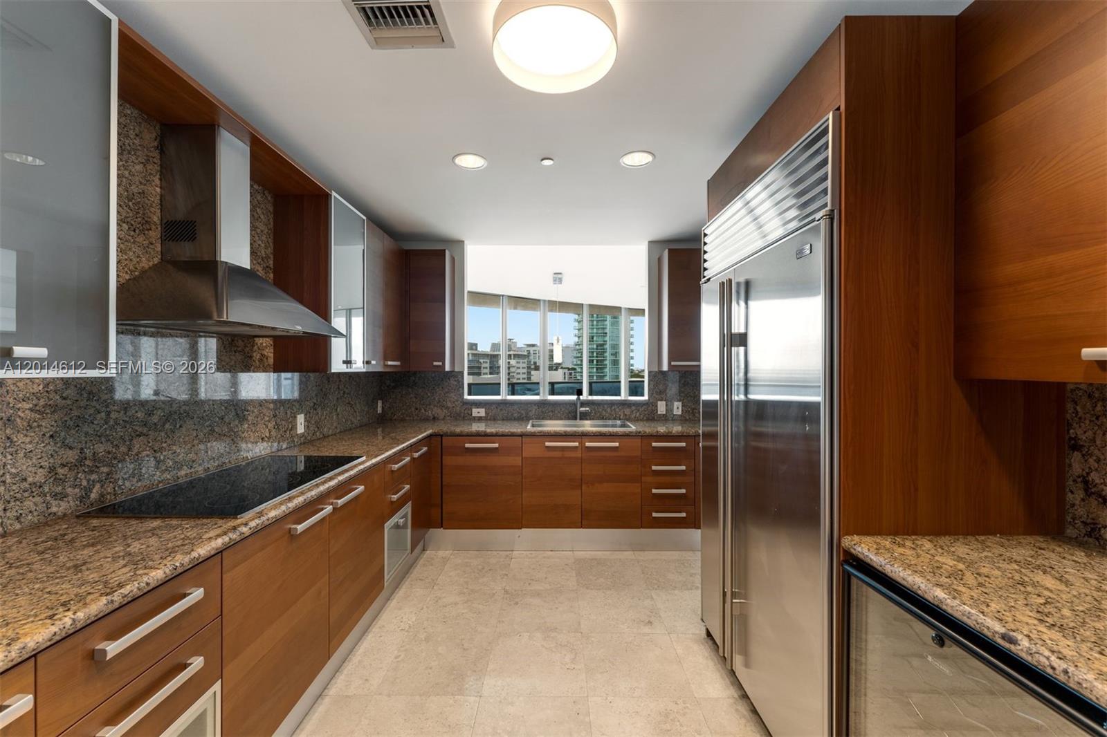 5959 Collins Ave #1001, Miami Beach FL 33140