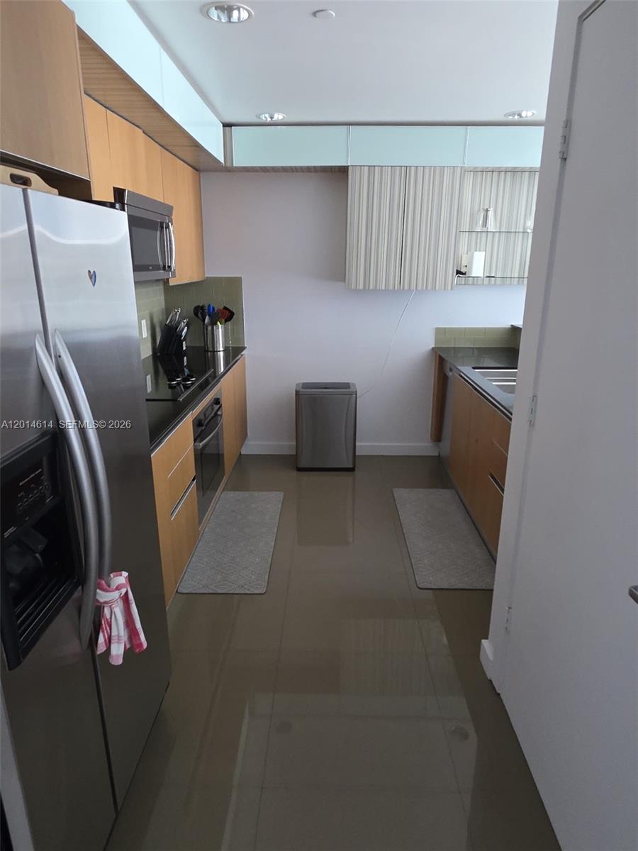 1060 Brickell Ave #2201, Miami FL 33131