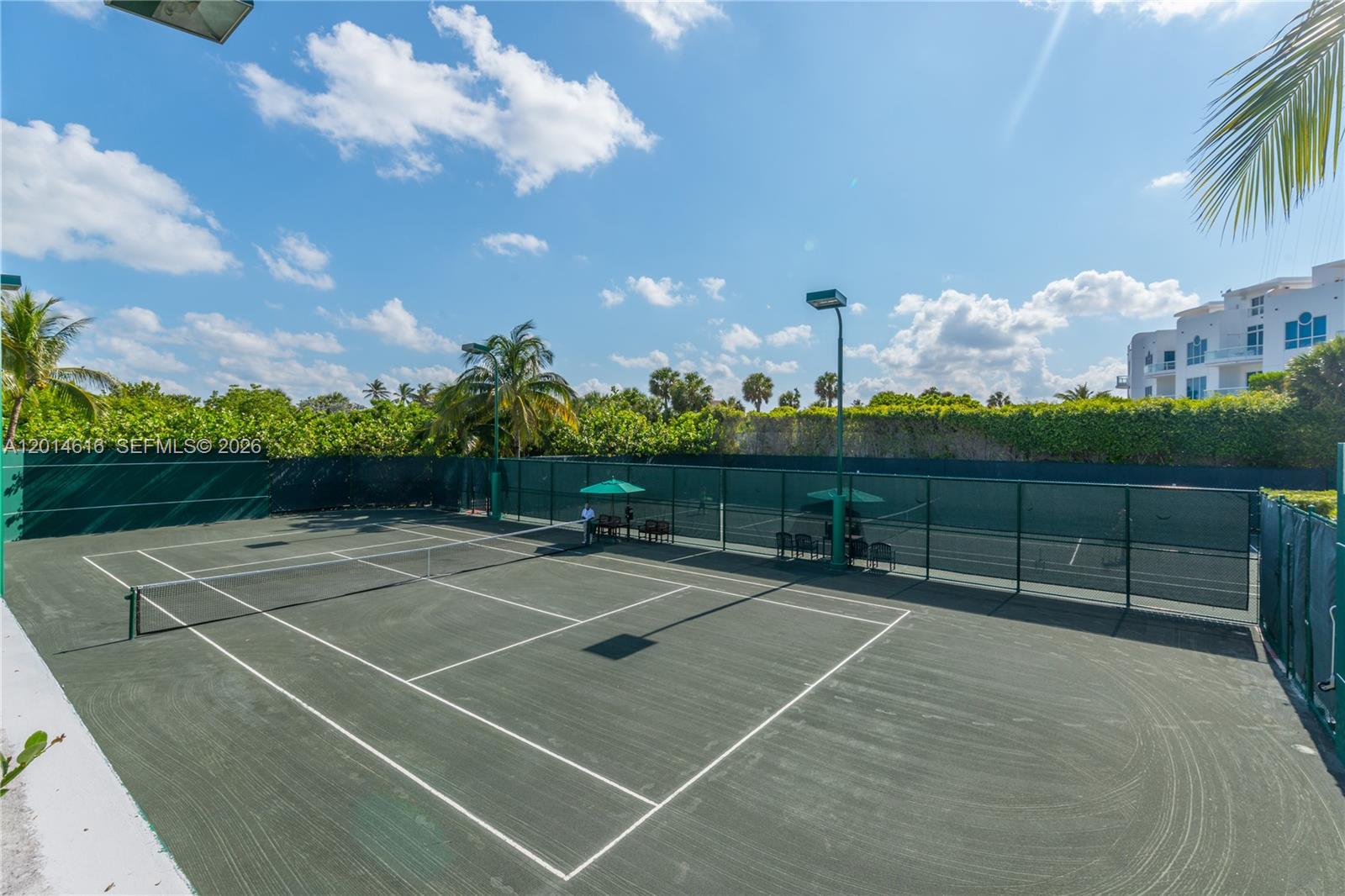 50 S Pointe Dr #607, Miami Beach FL 33139