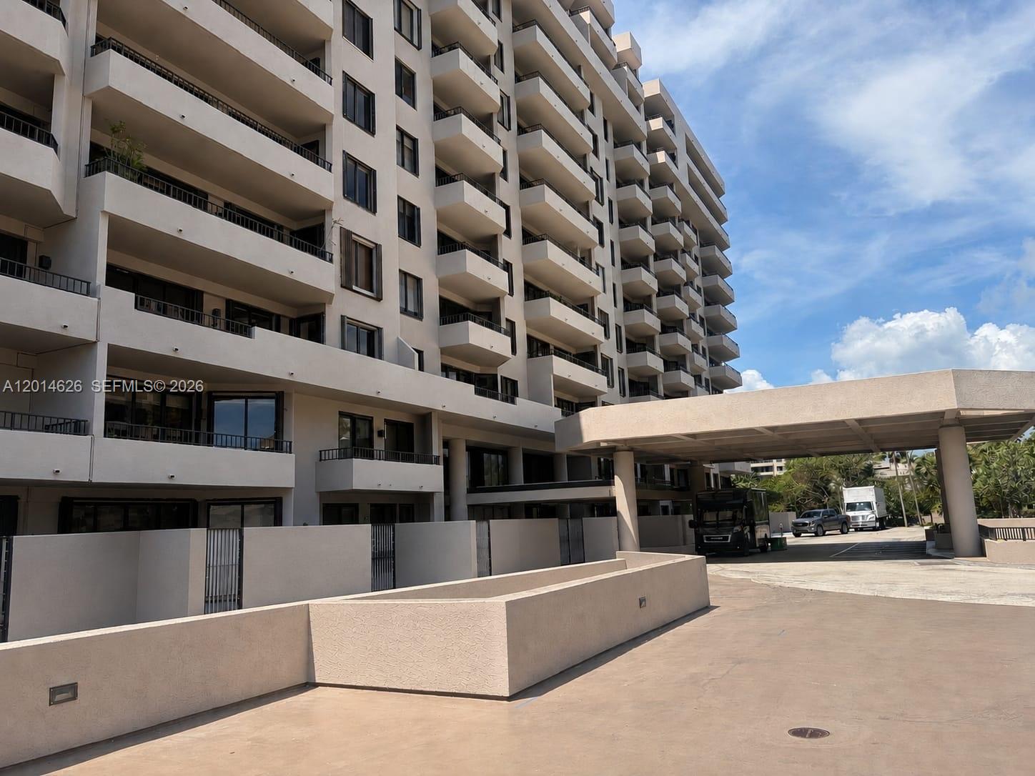 201 Crandon Blvd #424, Key Biscayne FL 33149
