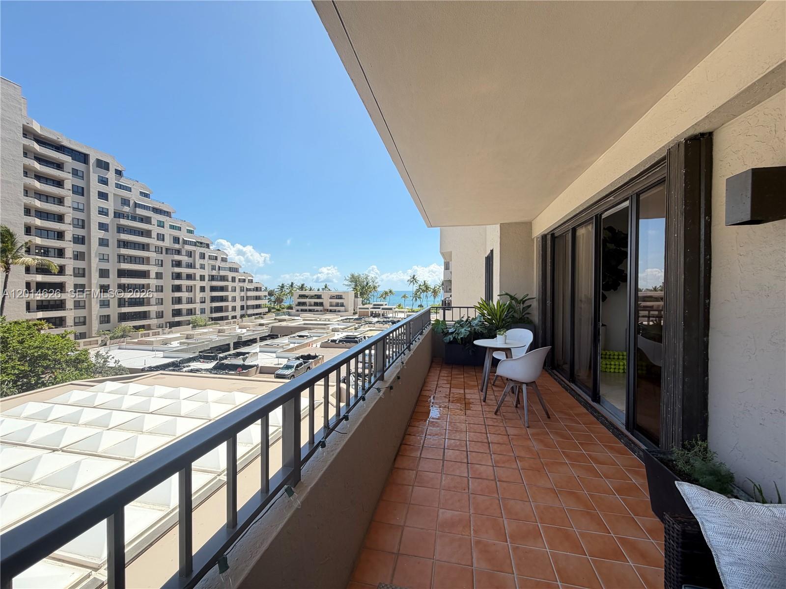 201 Crandon Blvd #424, Key Biscayne FL 33149