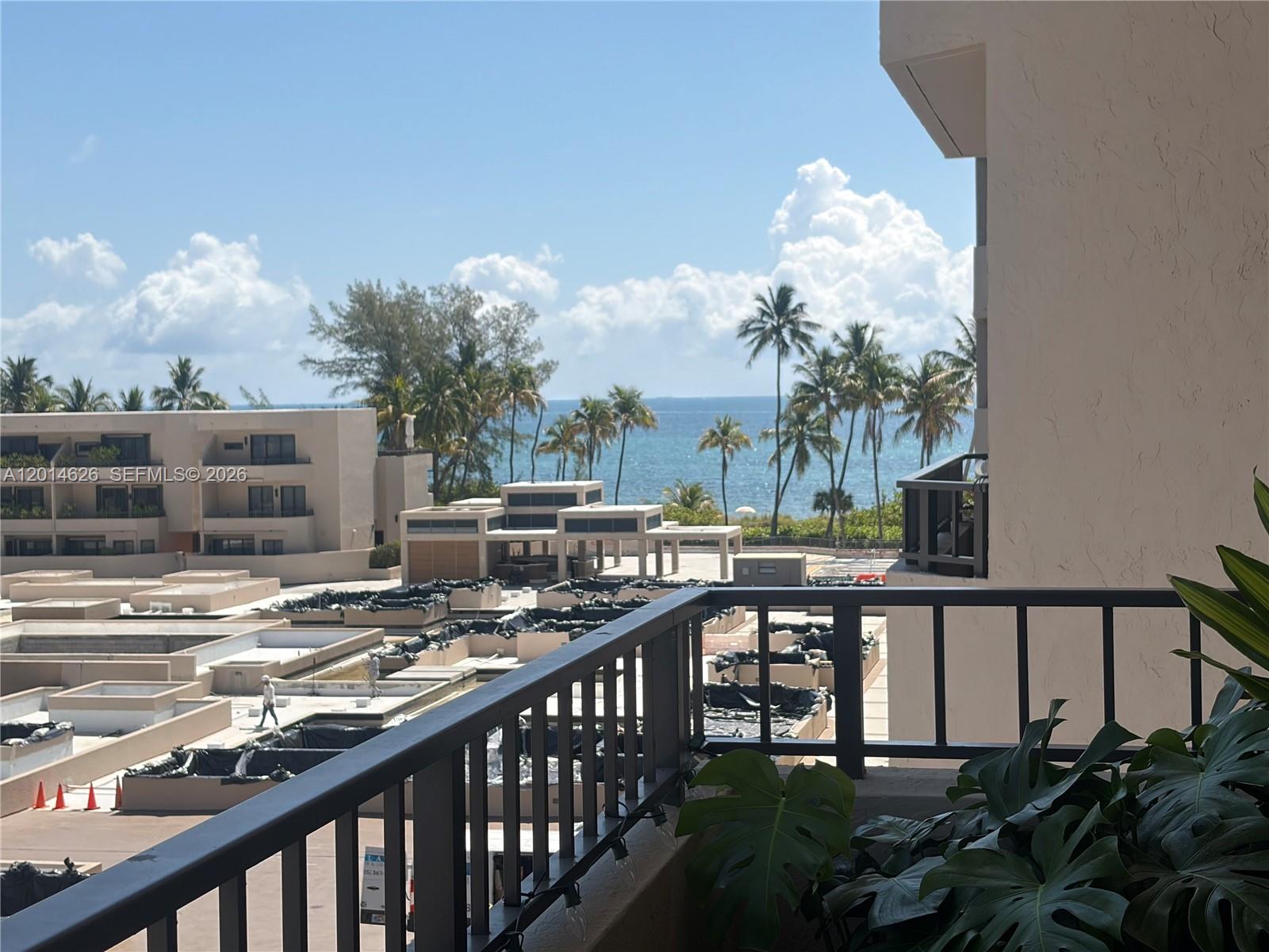 201 Crandon Blvd #424, Key Biscayne FL 33149