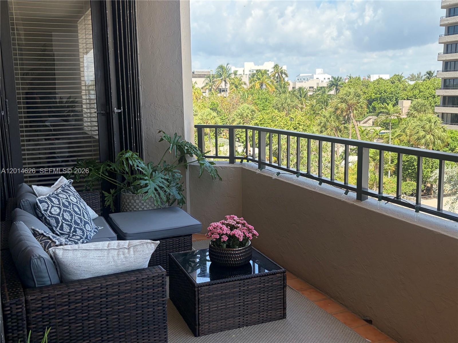 201 Crandon Blvd #424, Key Biscayne FL 33149