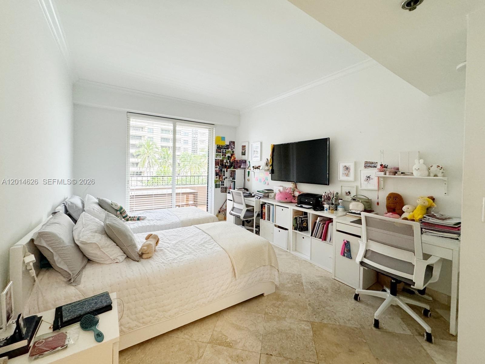 201 Crandon Blvd #424, Key Biscayne FL 33149