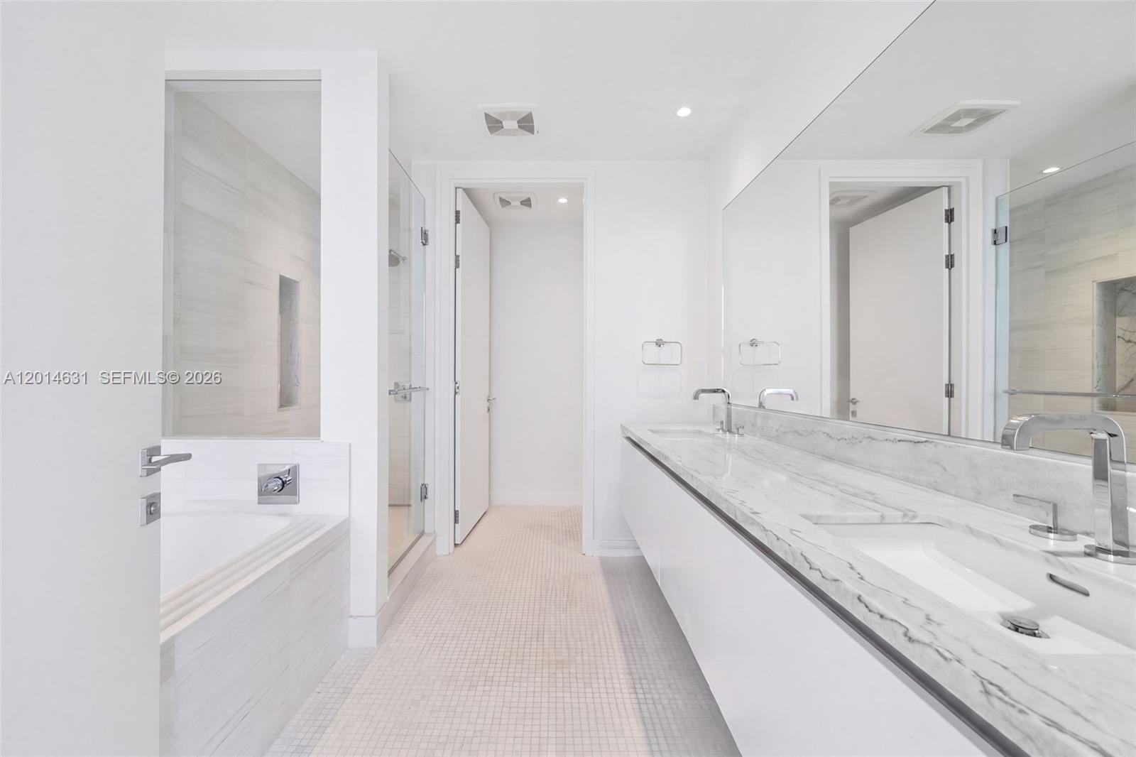 700 NE 26th Ter #2803, Miami FL 33137