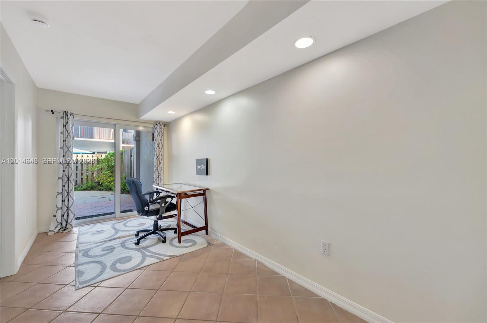 10110 SW 154th Cir Ct #105-1, Miami FL 33196