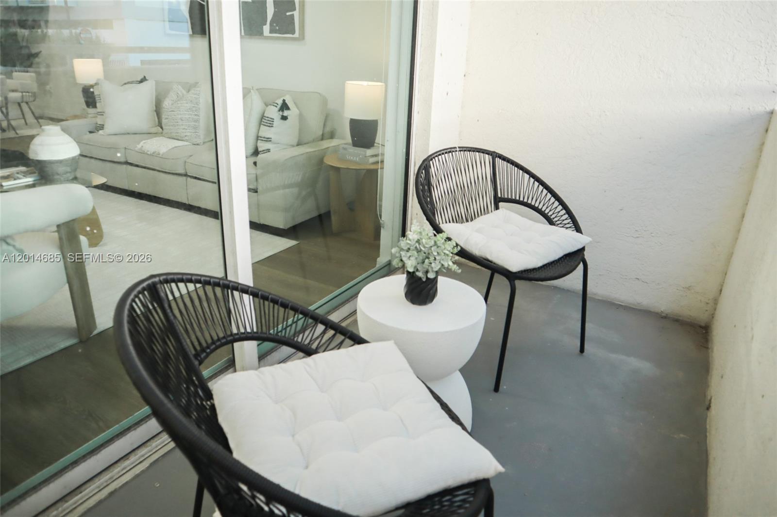 9172 Collins Ave #212, Surfside FL 33154