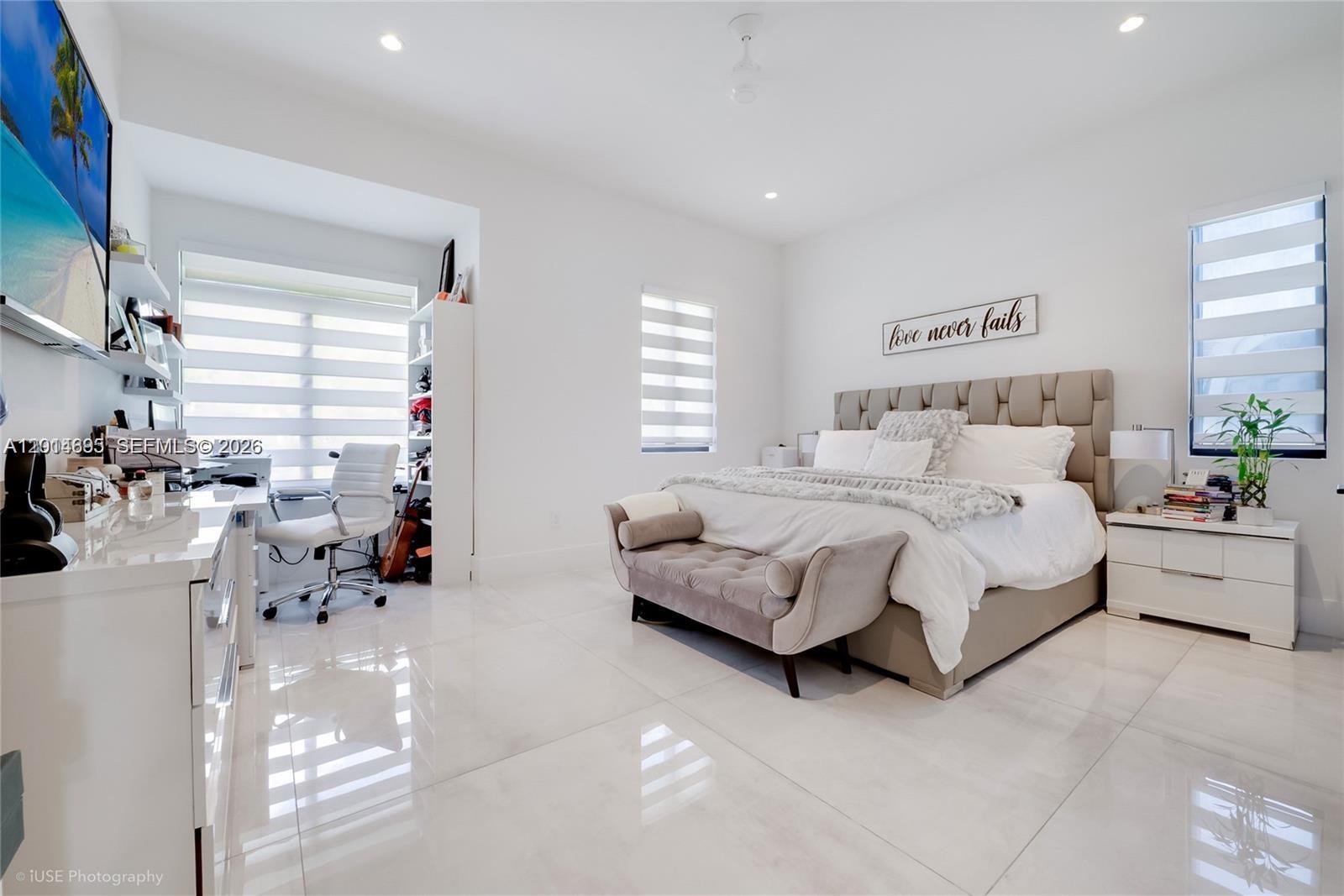 7830 SW 117th St, Pinecrest FL 33156