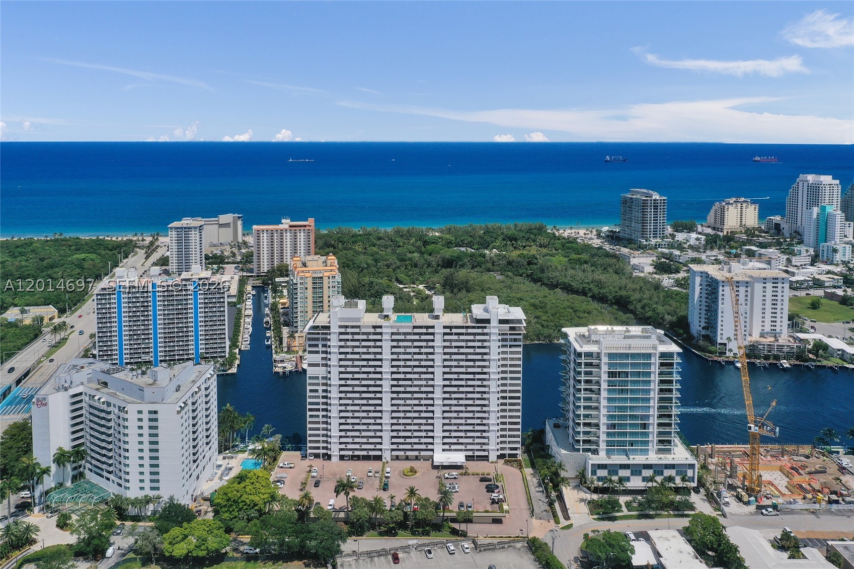 936 Intracoastal Dr #4F, Fort Lauderdale FL 33304