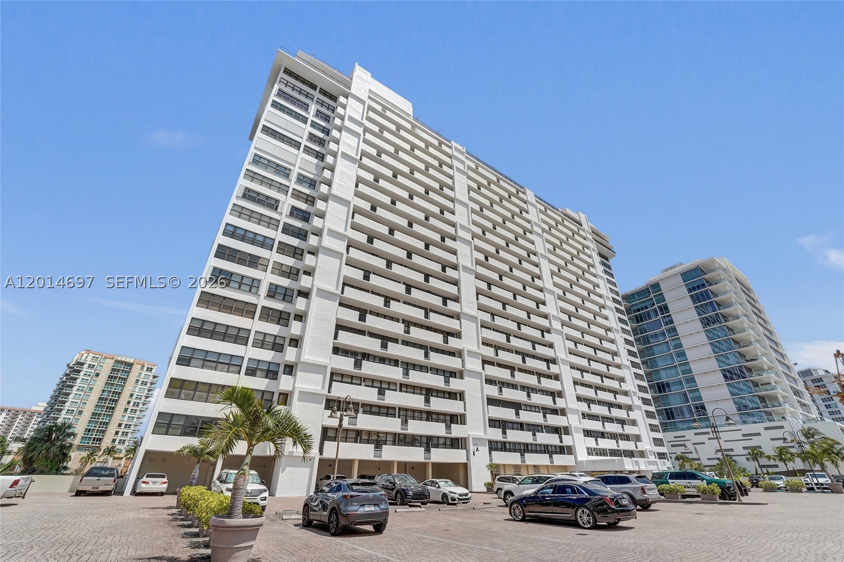 936 Intracoastal Dr #4F, Fort Lauderdale FL 33304