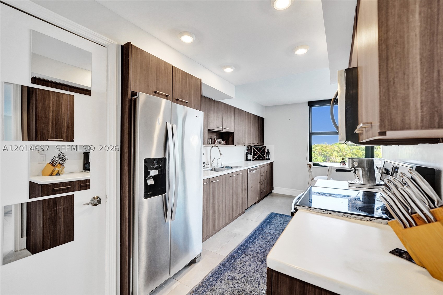 936 Intracoastal Dr #4F, Fort Lauderdale FL 33304
