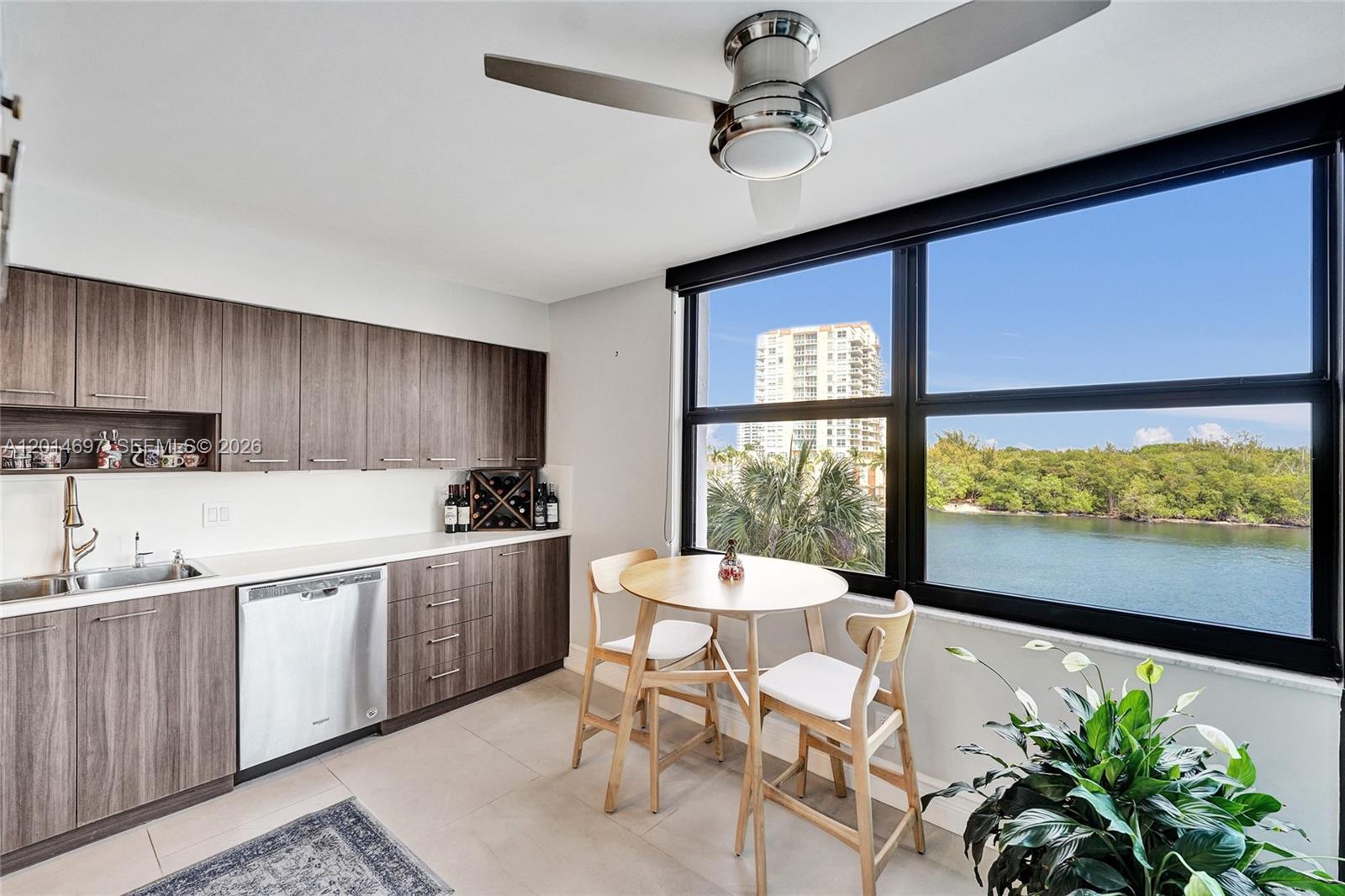 936 Intracoastal Dr #4F, Fort Lauderdale FL 33304