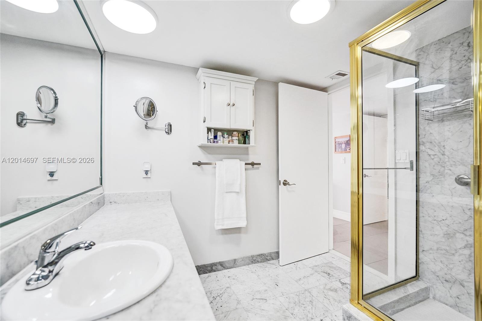 936 Intracoastal Dr #4F, Fort Lauderdale FL 33304