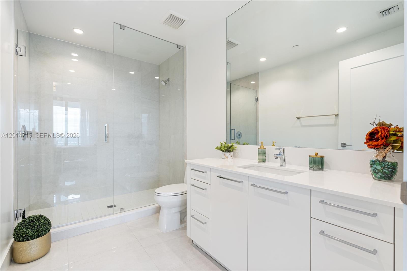 100 E Las Olas Blvd #4203, Fort Lauderdale FL 33301