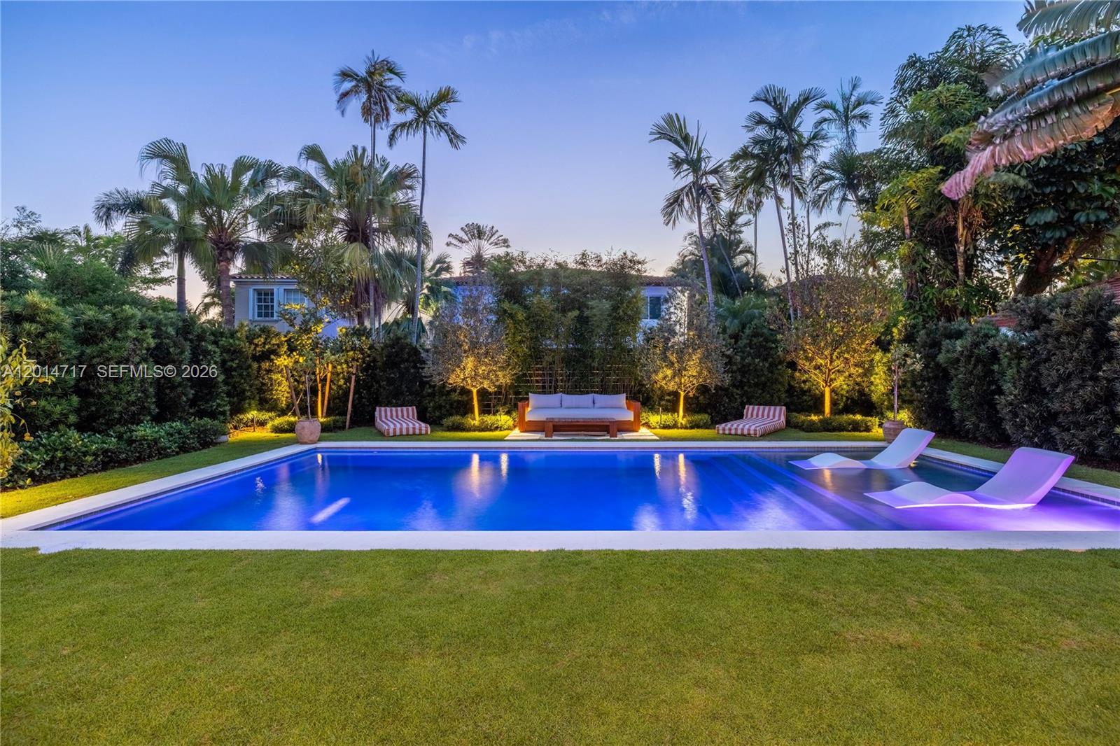 4430 Royal Palm Ave, Miami Beach FL 33140