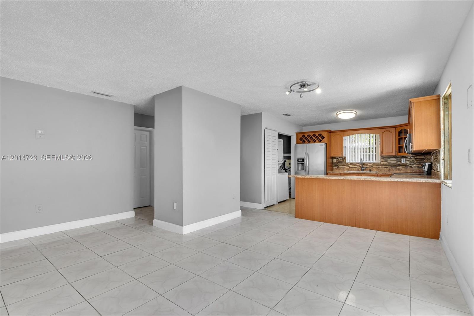2385 NW 32nd St, Miami FL 33142