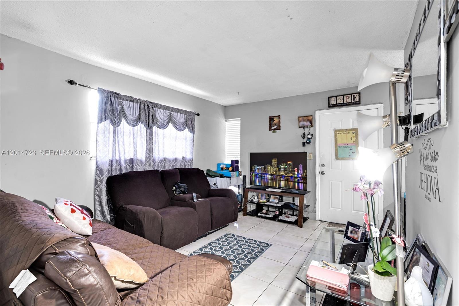 2385 NW 32nd St, Miami FL 33142