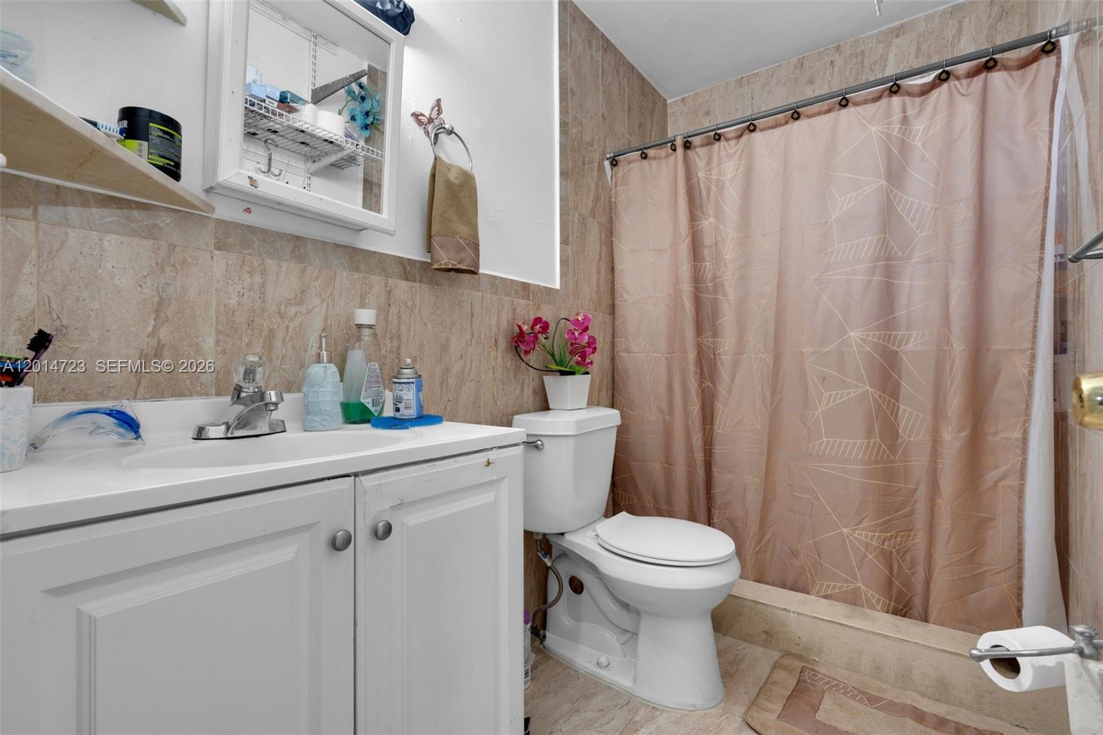 2385 NW 32nd St, Miami FL 33142