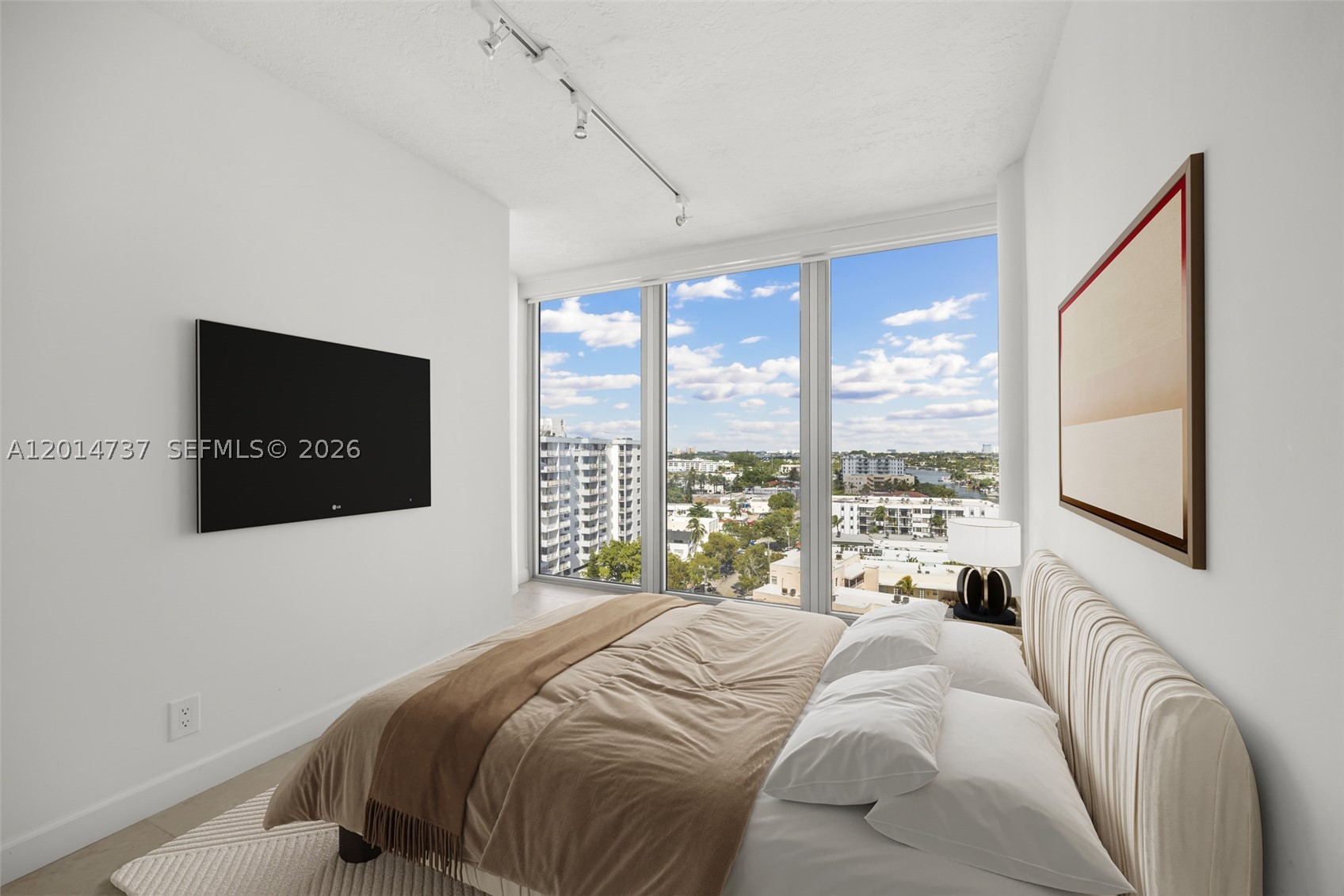 900 Bay Dr #1005 + Dock DS14, Miami Beach FL 33141