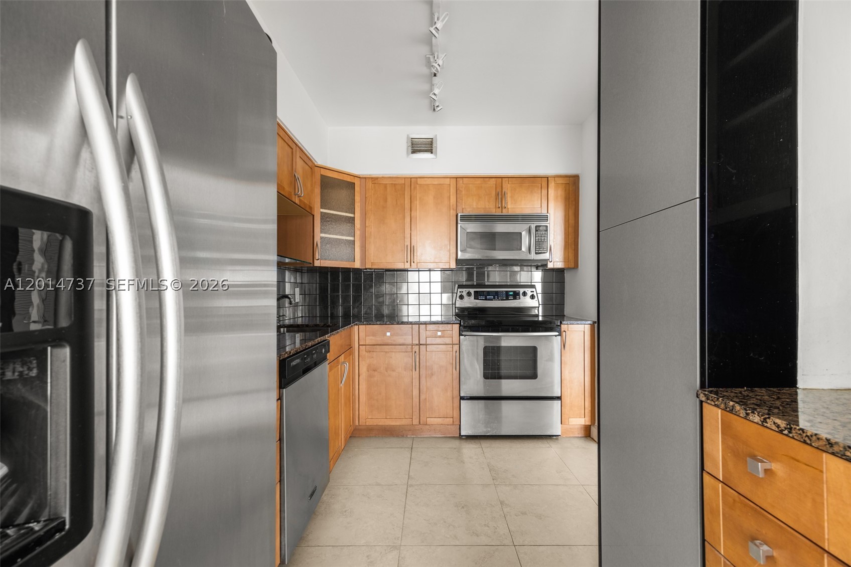 900 Bay Dr #1005 + Dock DS14, Miami Beach FL 33141