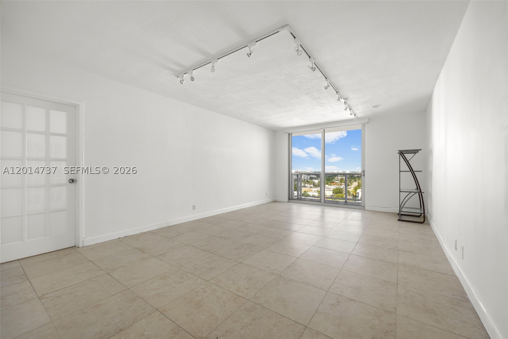 900 Bay Dr #1005 + Dock DS14, Miami Beach FL 33141