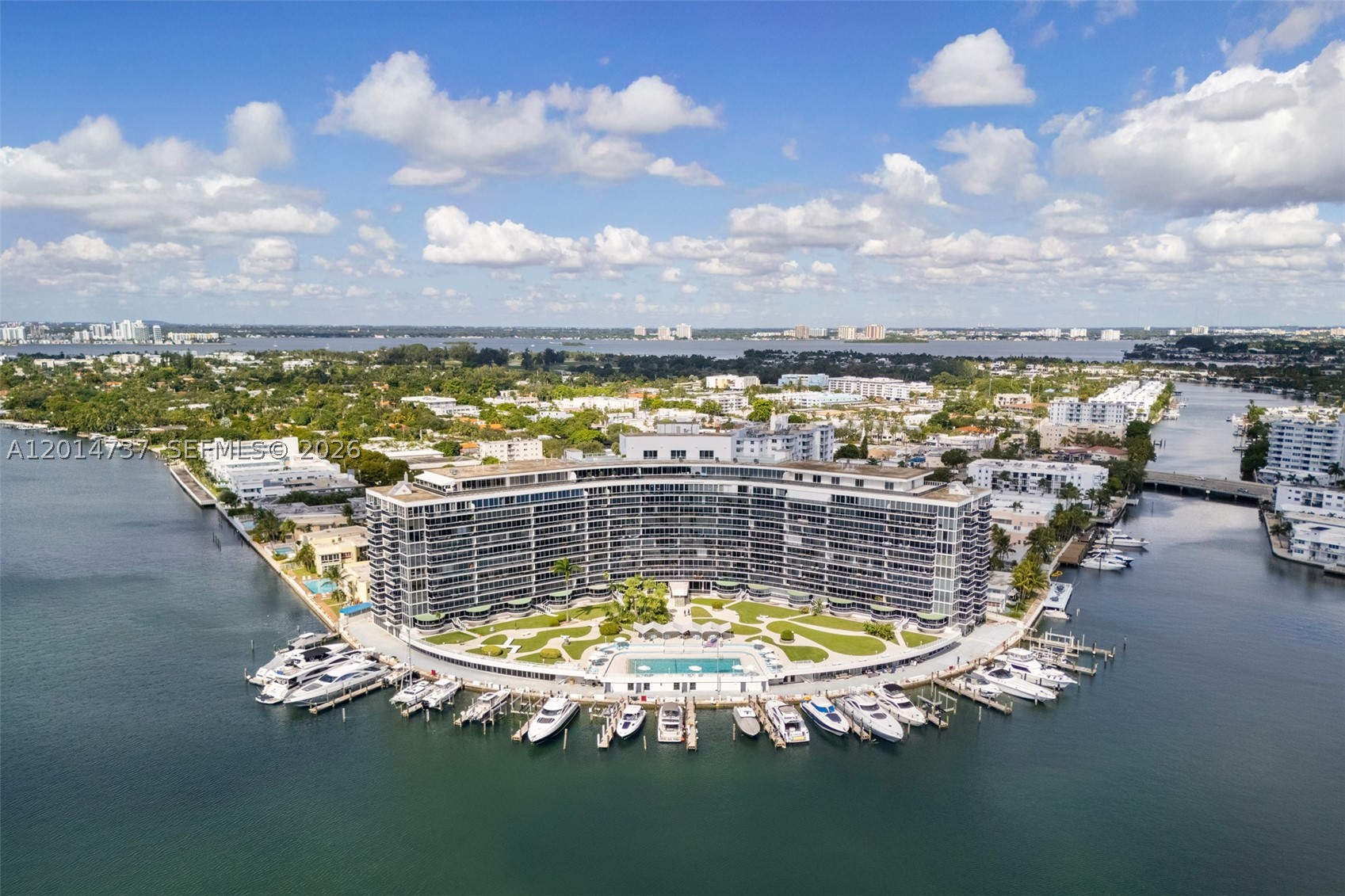 900 Bay Dr #1005 + Dock DS14, Miami Beach FL 33141