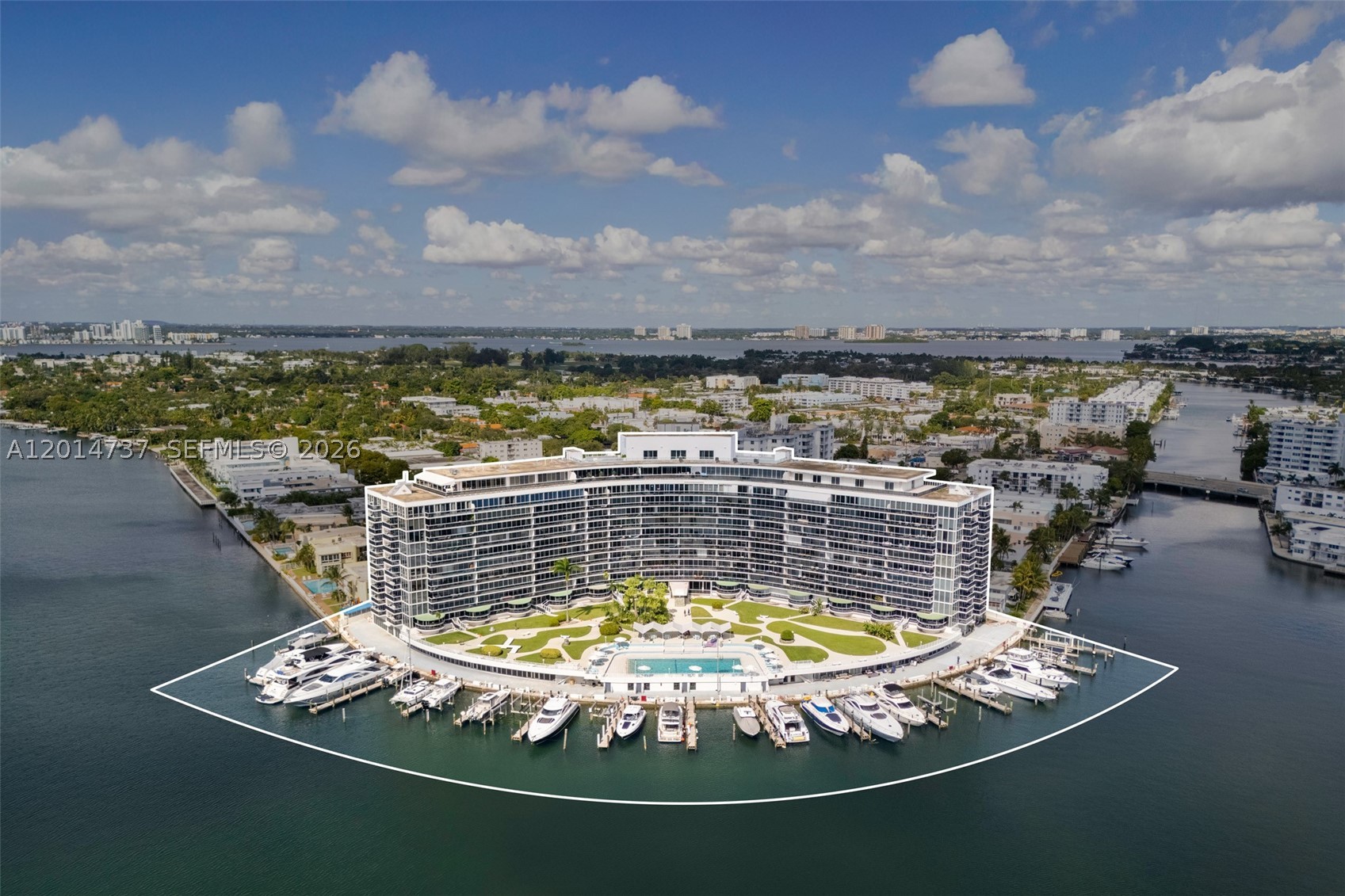 900 Bay Dr #1005 + Dock DS14, Miami Beach FL 33141