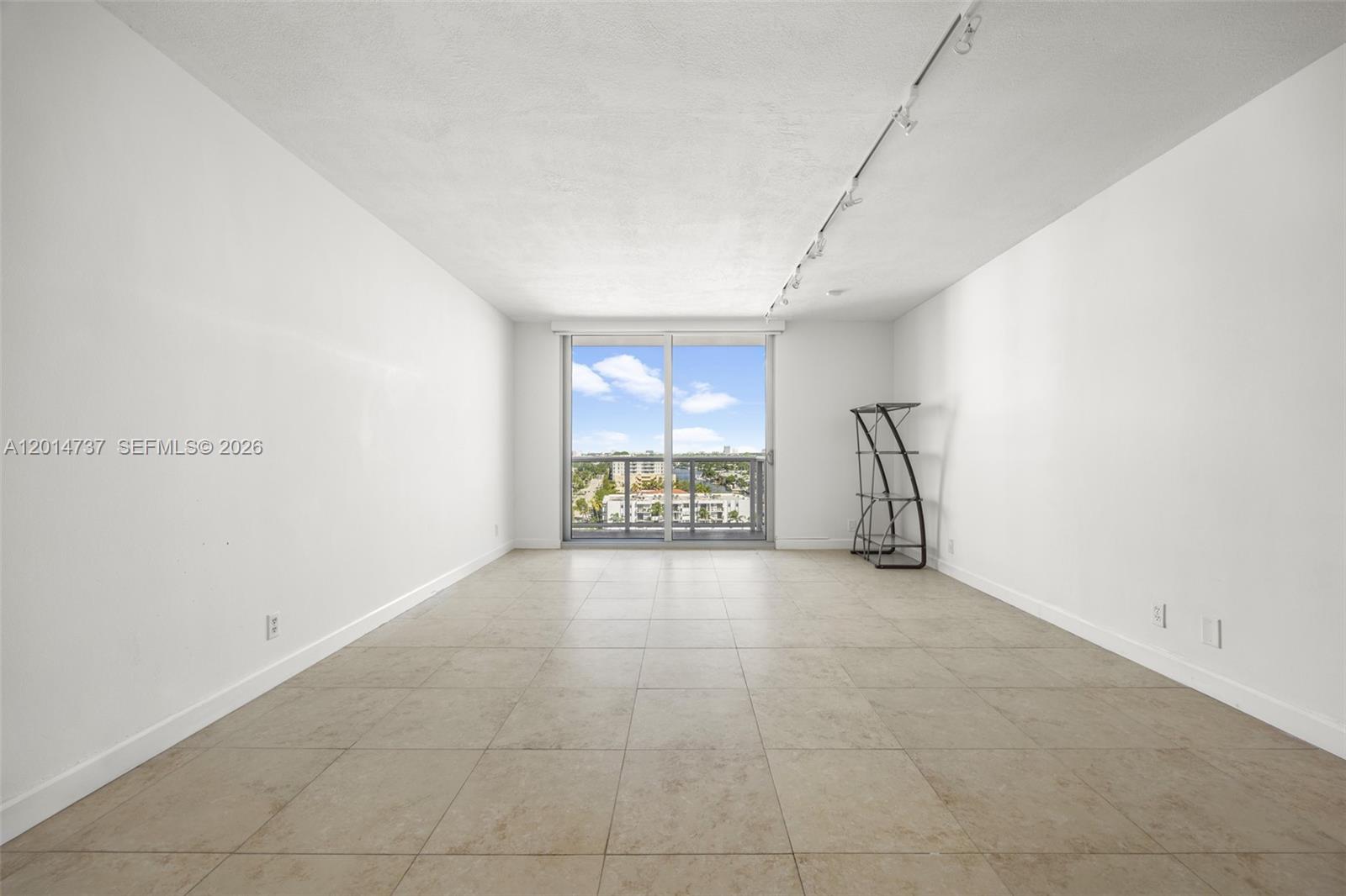 900 Bay Dr #1005 + Dock DS14, Miami Beach FL 33141