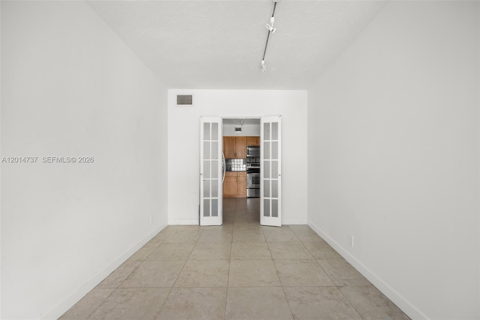 900 Bay Dr #1005 + Dock DS14, Miami Beach FL 33141