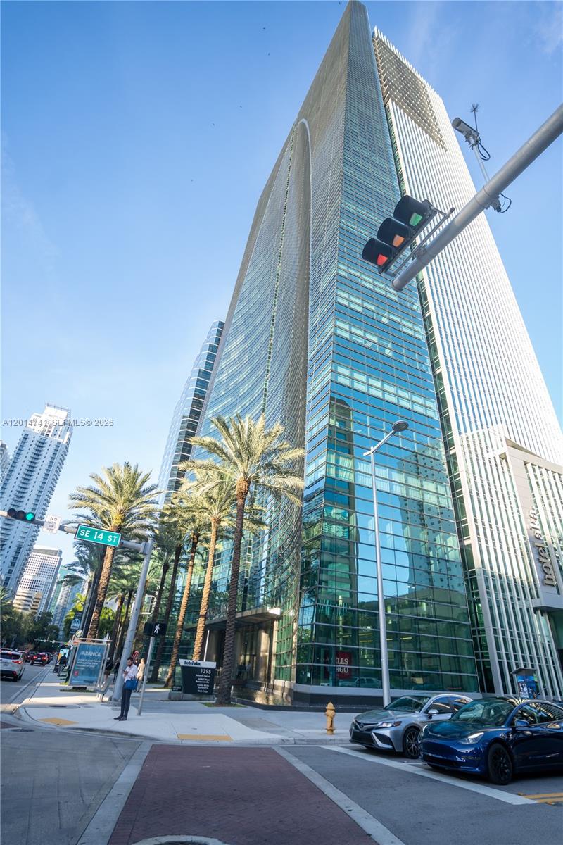 1395 Brickell Ave #3012, Miami FL 33131