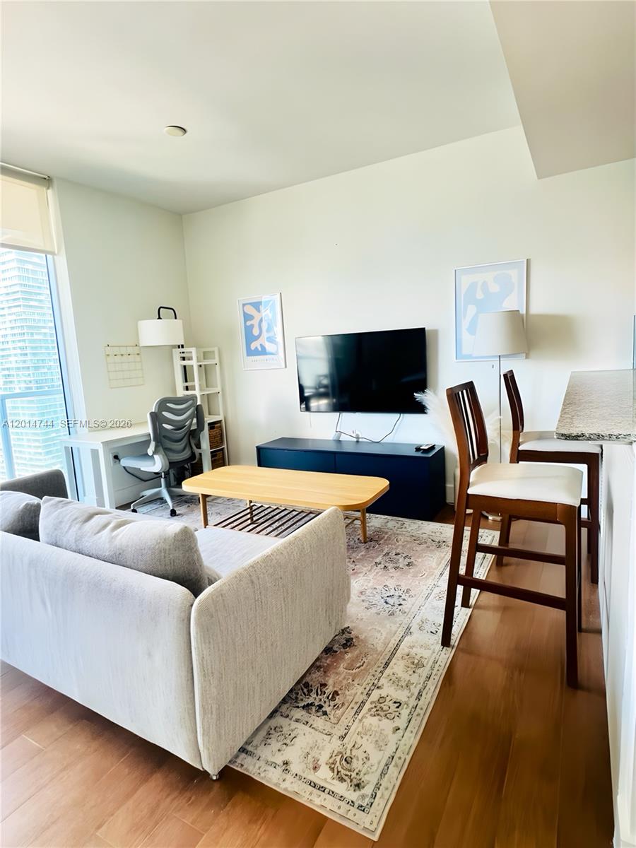 1060 Brickell Ave #3709, Miami FL 33131