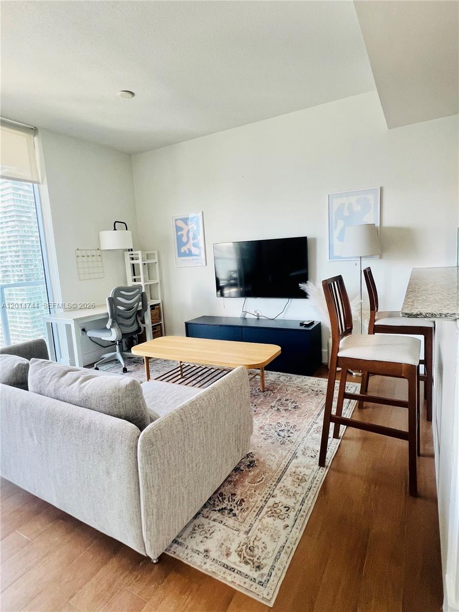 1060 Brickell Ave #3709, Miami FL 33131