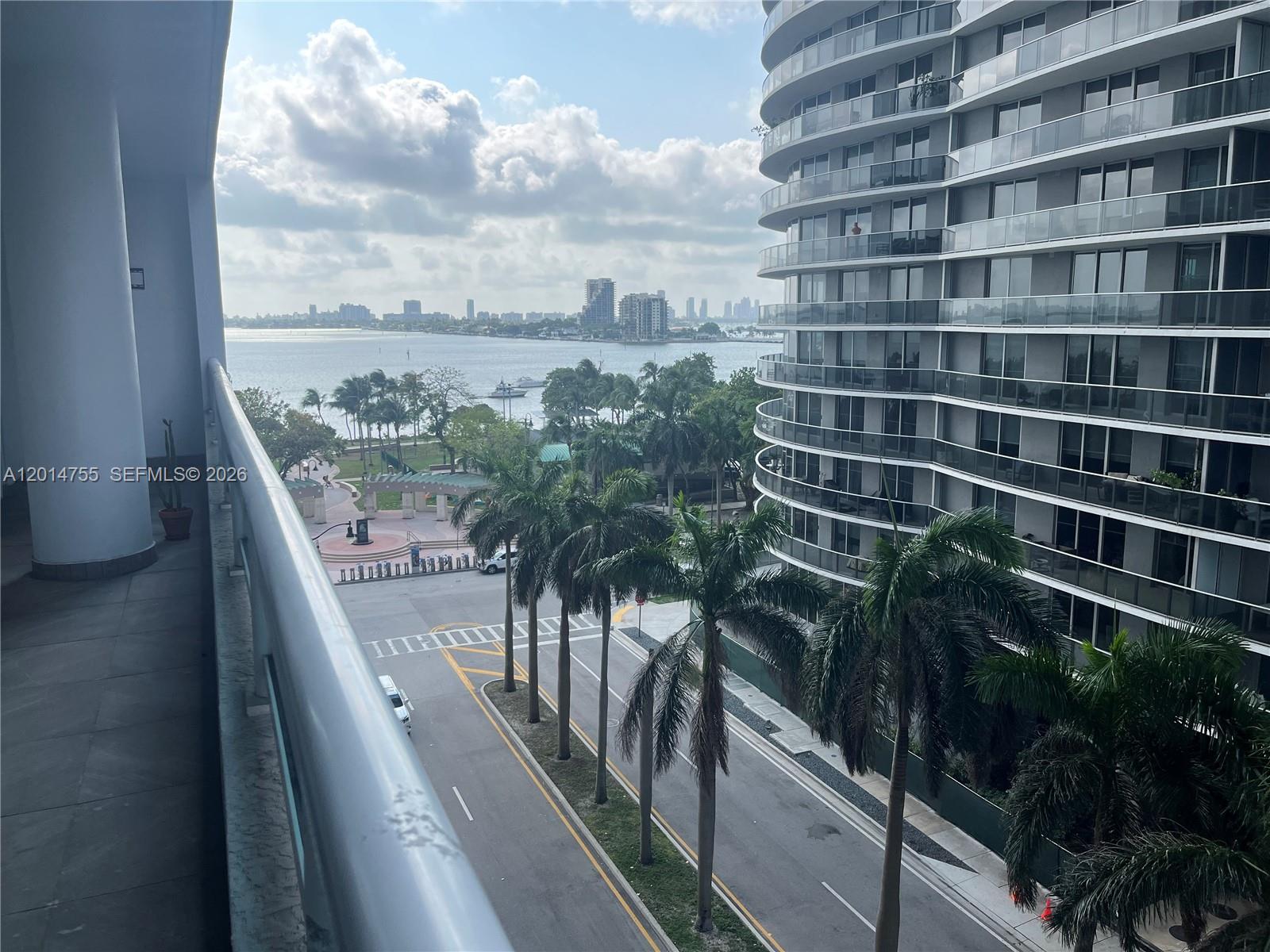1800 N Bayshore Dr #614, Miami FL 33132